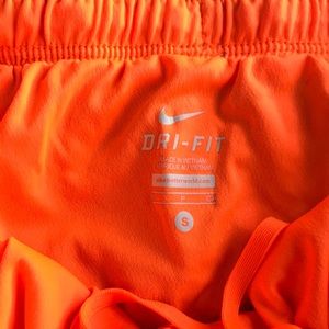 Women’s dri-fit running shorts size small